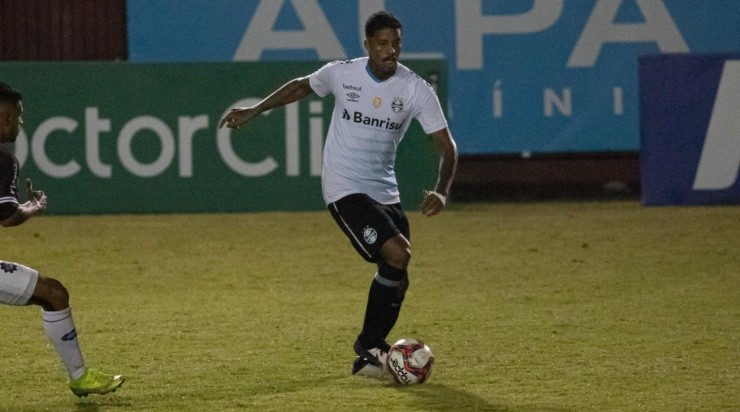 Meia está há alguns dias fora de combate - Foto: Maxi Franzoi/AGIF. Meia está há alguns dias fora de combate - Foto: Maxi Franzoi/AGIF.