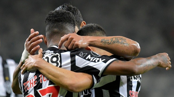 Jogadores do Atlético-MG comemoram gol pela Libertadores (Foto: Getty Images)