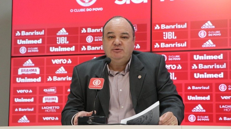 Hermann: em defesa do trabalho de Ramírez (Foto: Ricardo Duarte/Internacional/Divulgação)