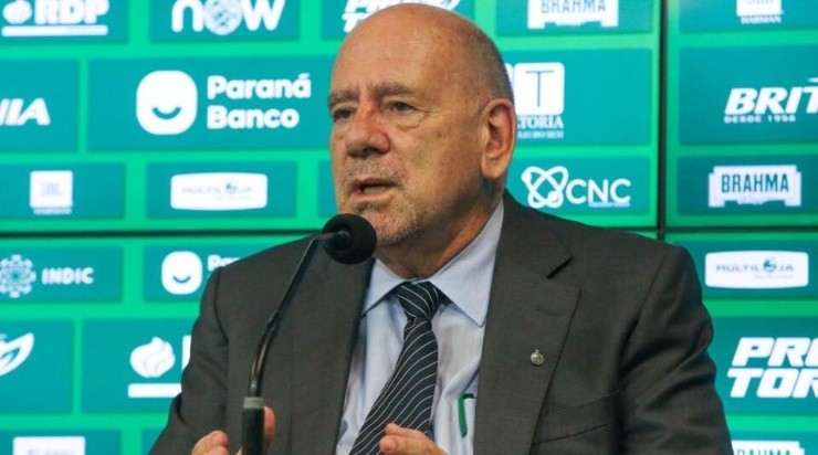 Brunoro: não deve seguir na direção (Foto: Divulgação/Coritiba)