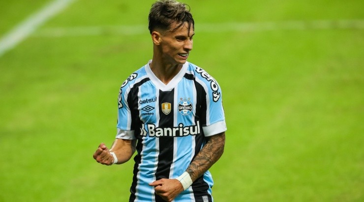 Ferreira: em alta na temporada (Foto: Pedro H. Tesch/AGIF)