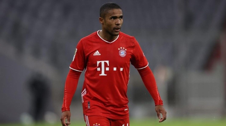 Douglas Costa: estava no Bayern de Munique (Foto: Getty Images/Alemanha/Alexander Hassenstein)