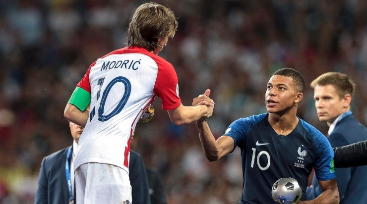 Modric e Mbappé: craques podem atuar lado a lado (Foto: Ale Cabral/AGIF)