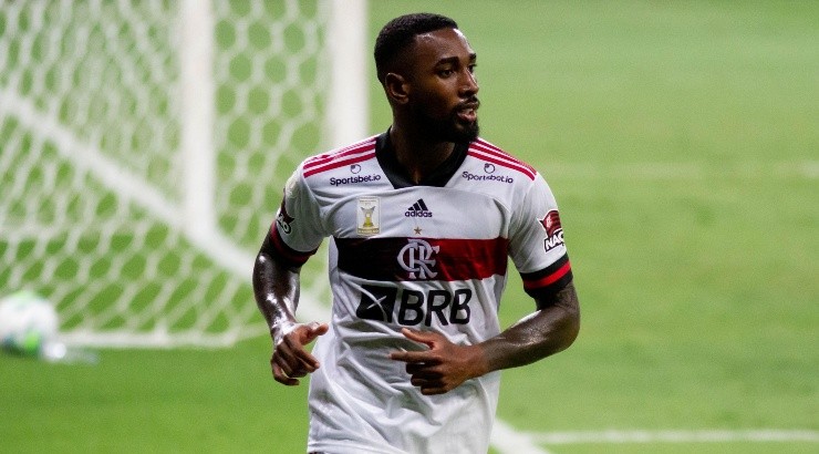 Gerson está disputado no mercado -  Foto: Fernando Moreno/AGIF.