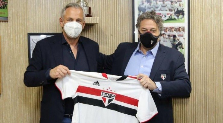 Presidente espera fechar parceria com os holandeses - Foto: Igor Amorim/ saopaulofc.net.