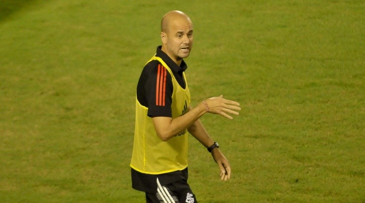 Ramírez: mexeu no time no Barradão (Foto: Jhony Pinho/AGIF)