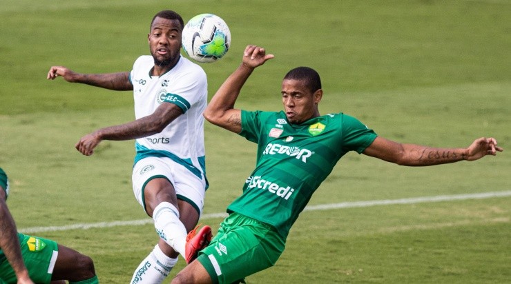 Victor Andrade: atuou no Goiás em 2020 (Foto: Heber Gomes/AGIF)