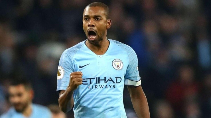 Fernandinho também virou opção na Gávea - Foto: Getty Images.