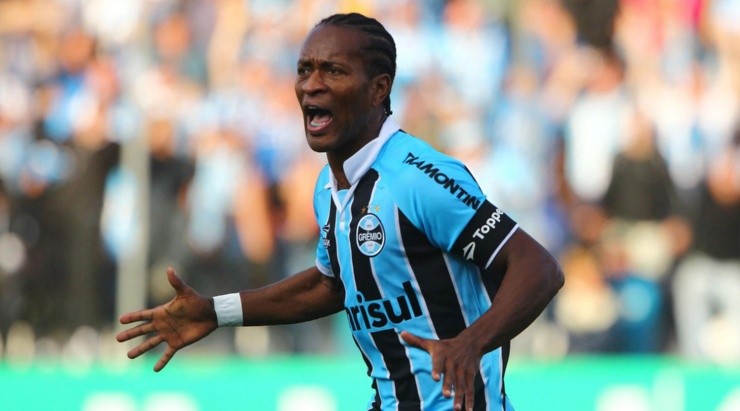 Zé Roberto passou pelo Grêmio antes de se transferir para o Palmeiras - Foto: Lucas Uebel/Flickr Oficial do Grêmio/Divulgação.