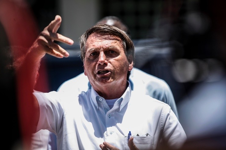 Brasil | Marcelo Crivella é convidado por Bolsonaro para ...