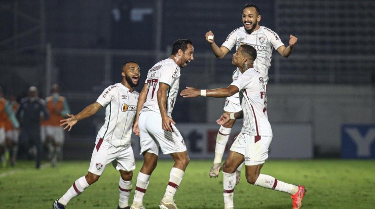 Em Bragança Paulista, meia marcou de falta (FOTO: LUCAS MERÇON / FLUMINENSE F.C. / DIVULGAÇÃO)