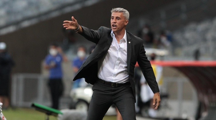 Crespo: deseja a chegada de um novo centroavante (Foto: Rubens Chiri / saopaulofc.net / Divulgação)