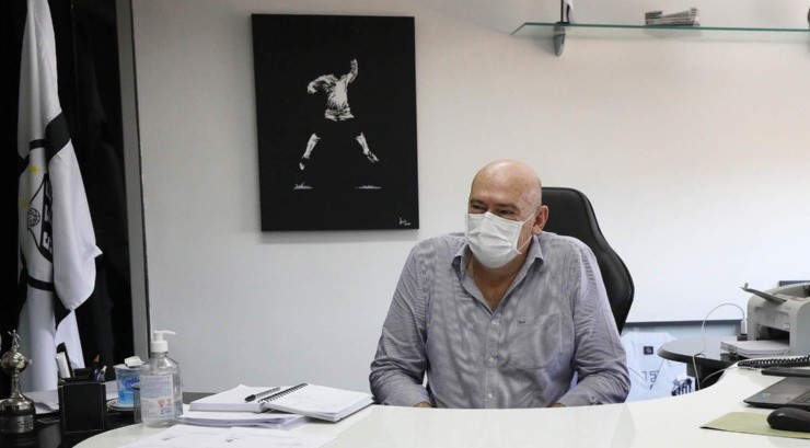 Presidente vem buscando novos acordos - Foto: Pedro Ernesto Guerra Azevedo/Santos FC.