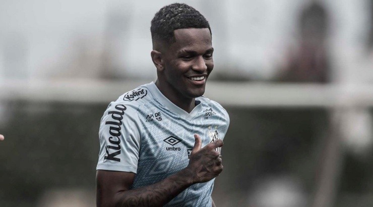 Renyer é outro que pode ser negociado - Foto: Ivan Storti/Flickr Oficial do Santos/Divulgação. Renyer é outro que pode ser negociado - Foto: Ivan Storti/Flickr Oficial do Santos/Divulgação.