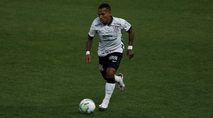 Passagem de Otero pelo Corinthians não foi das melhores - Foto: Ettore Chiereguini/AGIF.