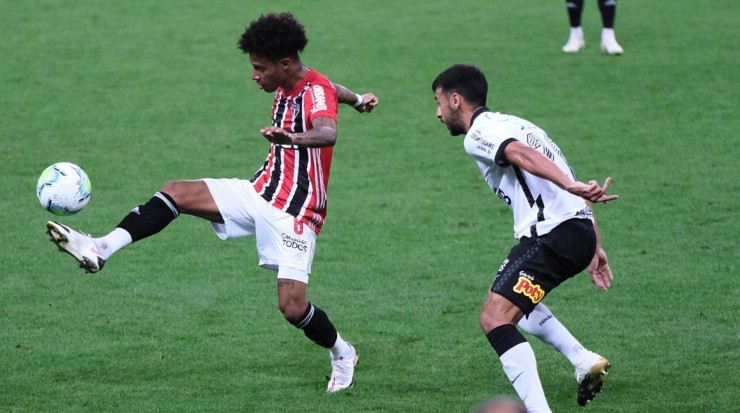 Camacho não viveu bons momentos no Corinthians - Foto: Daniel Vorley/AGIF.