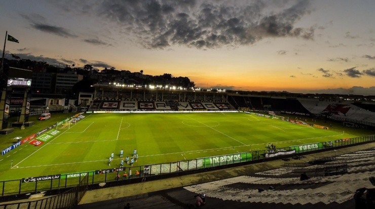 Fluminense vai joga em São Januário - Foto: Thiago Ribeiro/AGIF. Fluminense vai joga em São Januário - Foto: Thiago Ribeiro/AGIF.