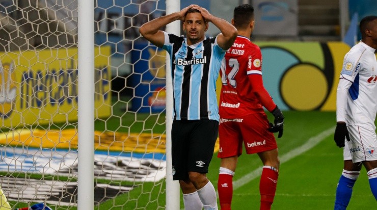 Tricolor não conseguiu sair do 0 contra o Fortaleza - Foto: Maxi Franzoi/AGIF.