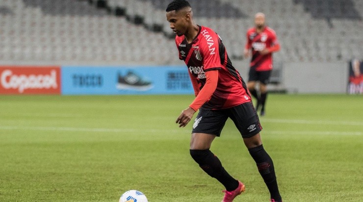 Foto: Robson Mafra/AGIF