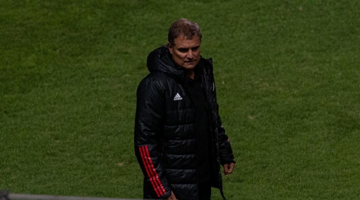 Aguirre: busca primeira vitória em casa do Colorado no Brasileirão 2021 (Foto: Alessandra Torres/AGIF)