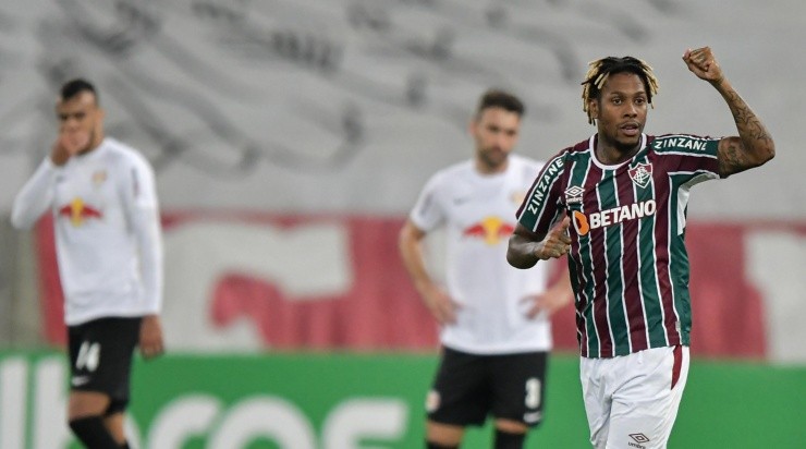 Abel Hernández: pode retornar na Libertadores (Foto: Thiago Ribeiro/AGIF)