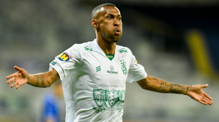 Ademir: atacante do América está no radar do Galo (Foto: Mourão Panda / América / Divulgação)