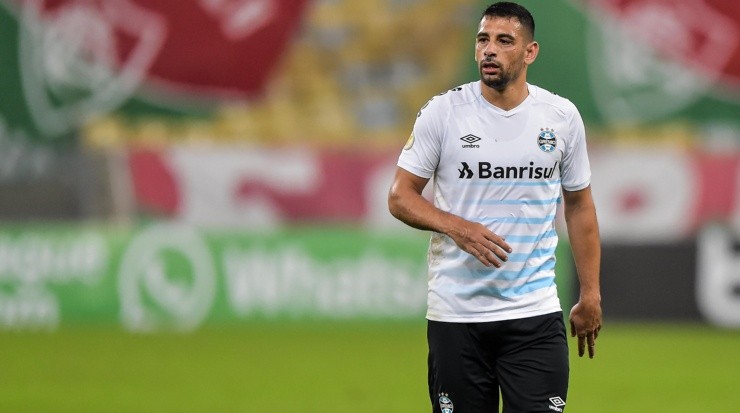 Diego Souza: vem de longa sequência como titular (Foto: Thiago Ribeiro/AGIF)