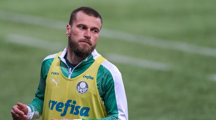 Lucas nunca deslanchou no Palmeiras e não é titular com Abel Ferreira. (Foto: Marcello Zambrana/AGIF)