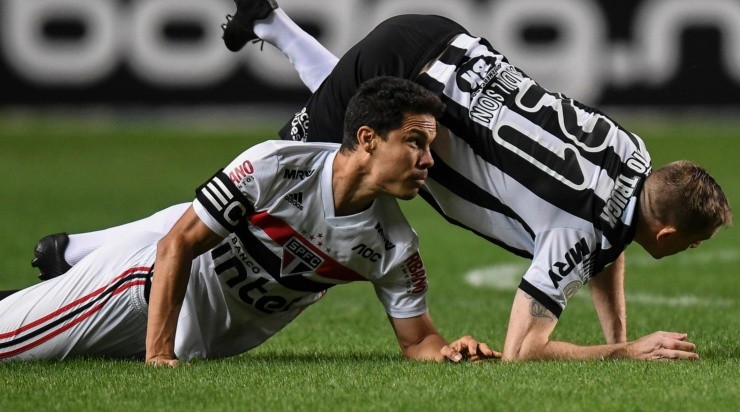 Hernanes não está na mira do Peixe. (Foto: Pedro Vilela/Getty Images)