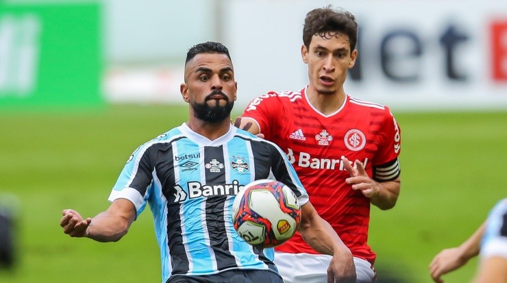 Maicon sofreu com muitas lesões nos últimos anos. (Foto: Pedro H. Tesch/AGIF)
