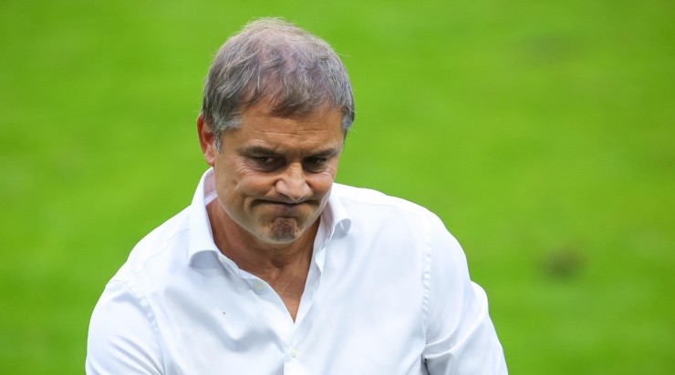 Aguirre não tem tido vida fácil. (Foto: Pedro H. Tesch/AGIF)