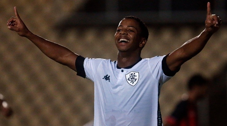 Ênio ainda não definiu seu futuro. (Foto: Vítor Silva/Botafogo)