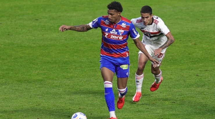Ederson: vem se destacando no Fortaleza (Foto: Marcello Zambrana/AGIF)