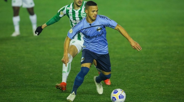 Darlan: deve perder espaço (Foto: Pedro H. Tesch/AGIF)