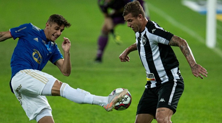 Rafael Moura: pode aparecer como titular na próxima rodada (Foto: Jorge Rodrigues/AGIF