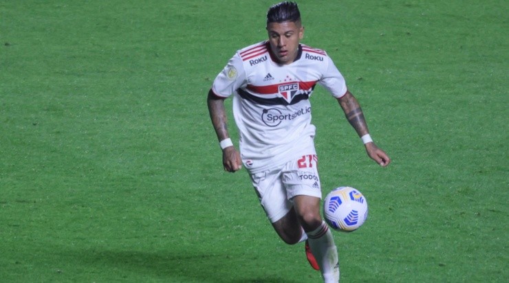 Galeano: emprestado até o fim do ano (Foto: Marcello Zambrana/AGIF)