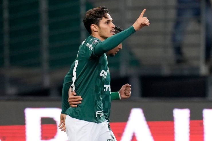Raphael Veiga festeja gol contra o São Paulo. (Foto: Getty Images)