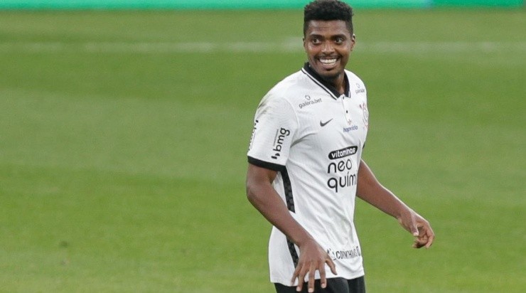 Jemerson: livre no mercado (Foto: Marcello Zambrana/AGIF) Jemerson: livre no mercado (Foto: Marcello Zambrana/AGIF)