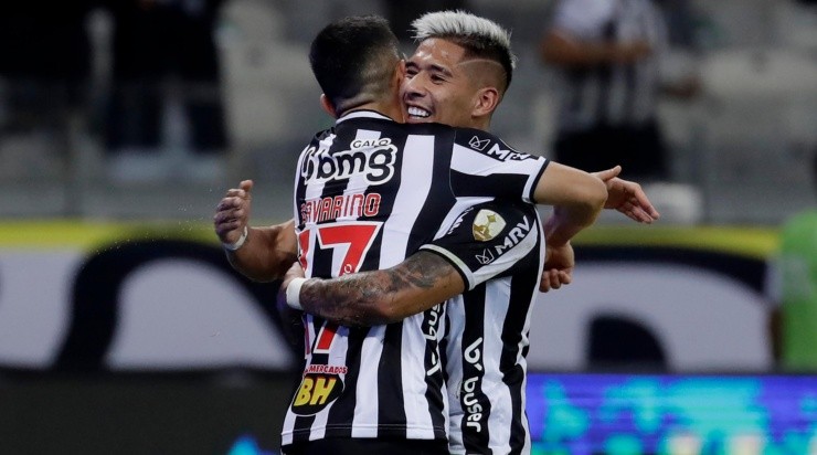 Jogadores do Atlético-MG comemoram gol (Foto: Getty Images)
