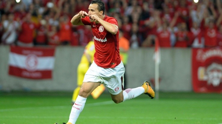 O Inter é a preferência para volta ao Brasil no futuro (Foto: Ricardo Rimoli/AGIF)