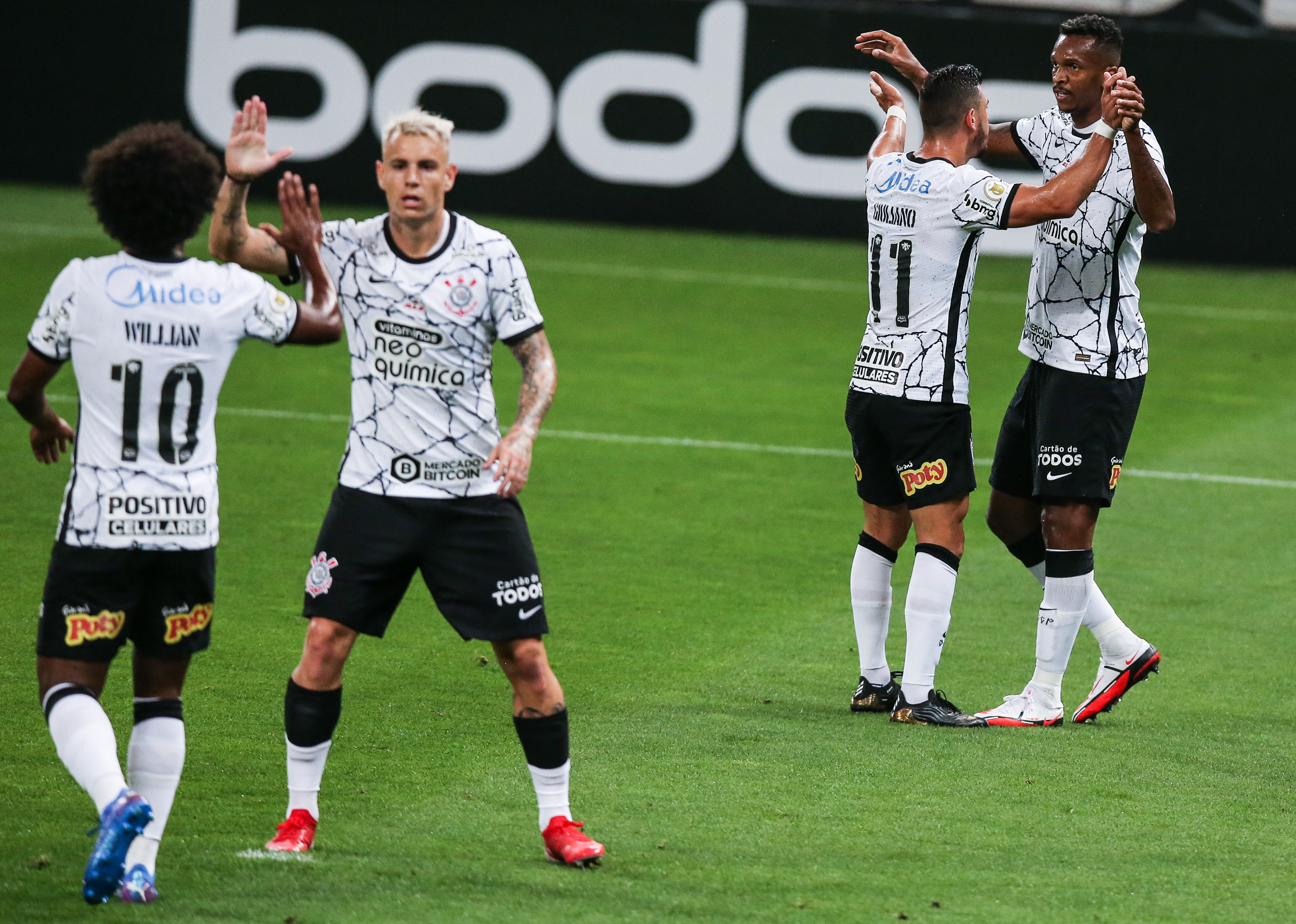Corinthians quer a todo custo a vitória no Dérbi. (Foto: Getty IMages)