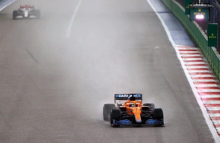 Norris falhou ao tentar seguir na pista e terminou em 7º.  (Foto: Getty Images)