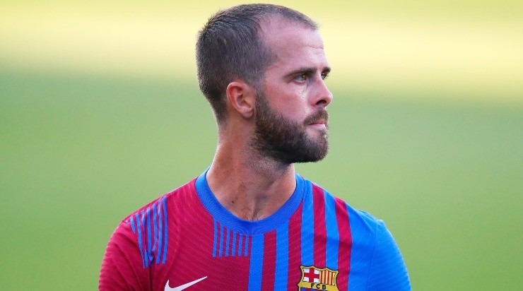 A maior dívida do Barça é referente à compra de Pjanic (Foto: Getty Images)