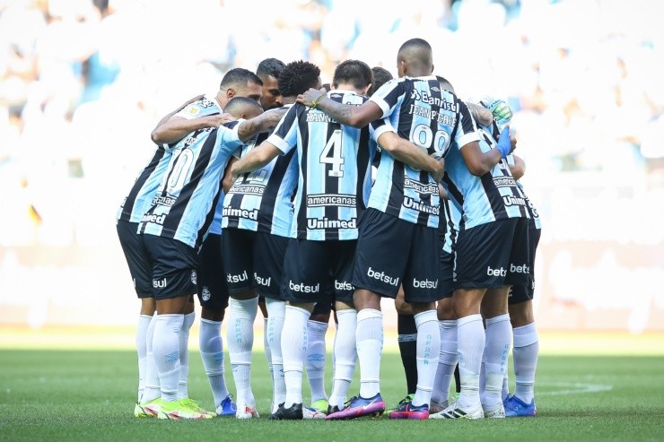 Grêmio precisa vencer para seguir firma na lua pela permanência. (Foto: Pedro H. Tesch/AGIF) Grêmio precisa vencer para seguir firma na lua pela permanência. (Foto: Pedro H. Tesch/AGIF)