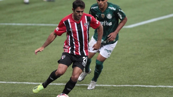 Foto: Rubens Chiri / saopaulofc.net / Divulgação - Eder: já expôs insatisfação com as poucas chances