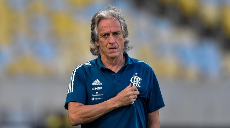 Foto: Thiago Ribeiro/AGIF - Jesus está pressionado no Benfica.