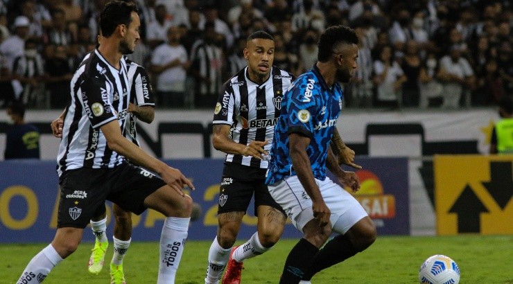 Foto: Fernando Moreno/AGIF - Borja perdeu oportunidades contra o Galo. Foto: Fernando Moreno/AGIF - Borja perdeu oportunidades contra o Galo.