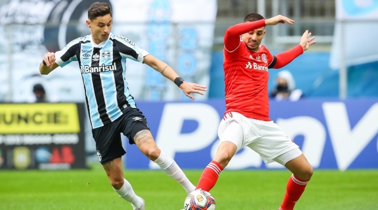 Foto: Pedro H. Tesch/AGIF - Diogo Barbosa: pode voltar ao time titular