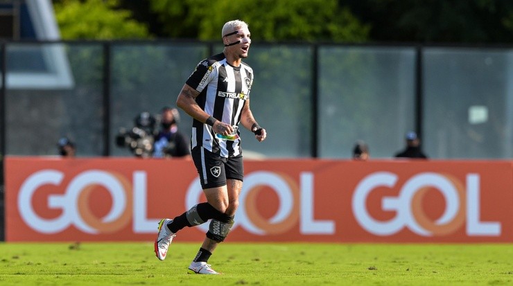 Foto: Thiago Ribeiro/AGIF - Navarro teve seu nome ligado ao Corinthians.