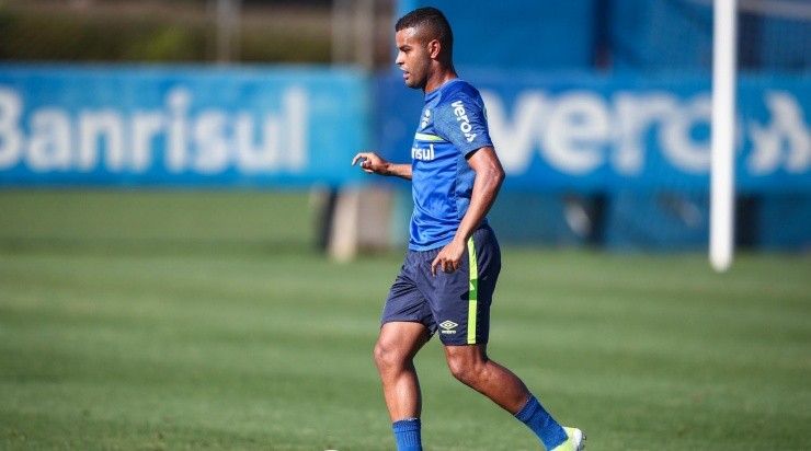 Foto: Lucas Uebel/Grêmio/Divulgação - Alisson: perdeu a vaga no time titular com Mancini